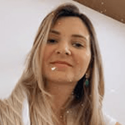 Nayara Sarmento